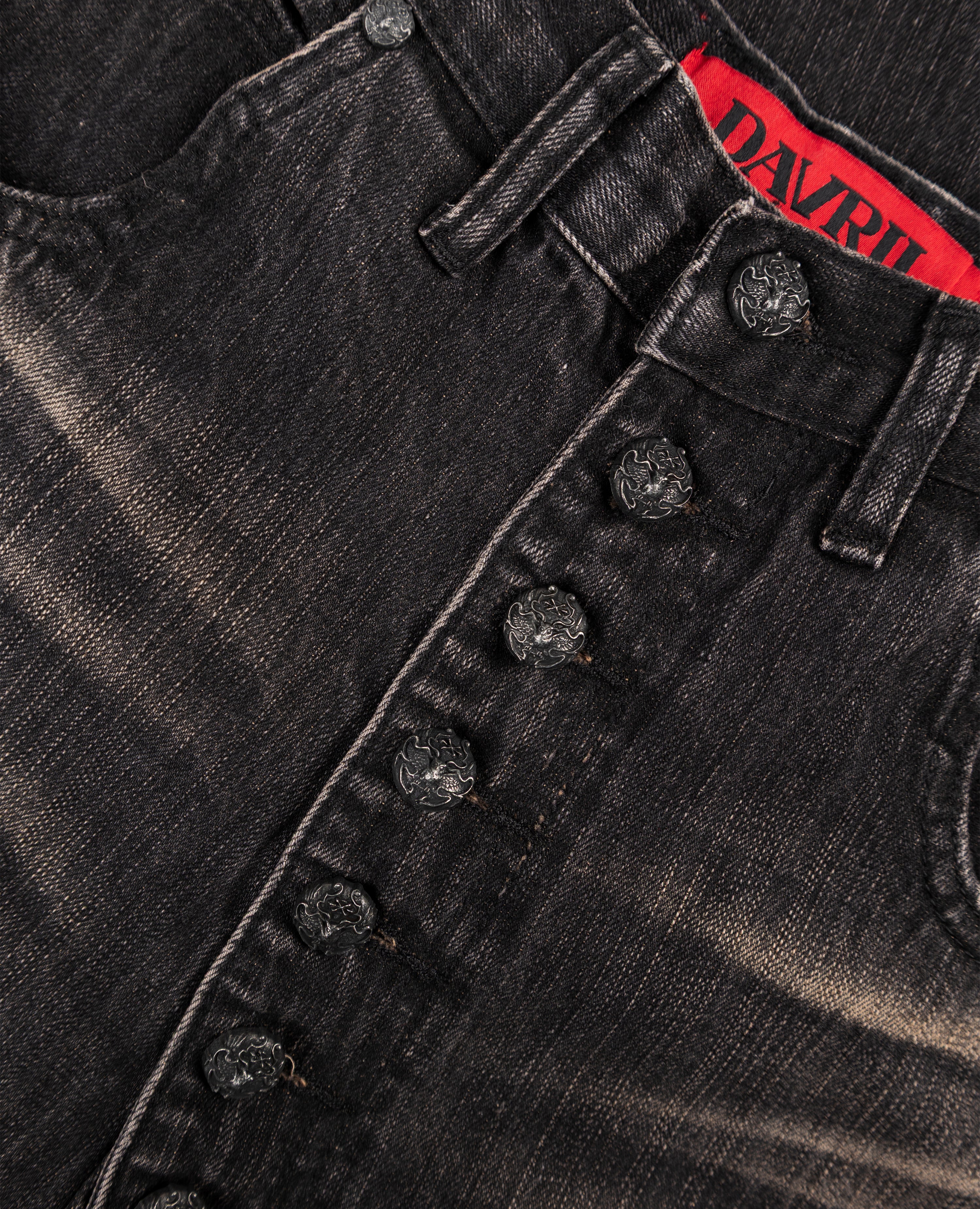 HUSSARD ULTRA-LOOSE FIT EVERYDAY DENIM