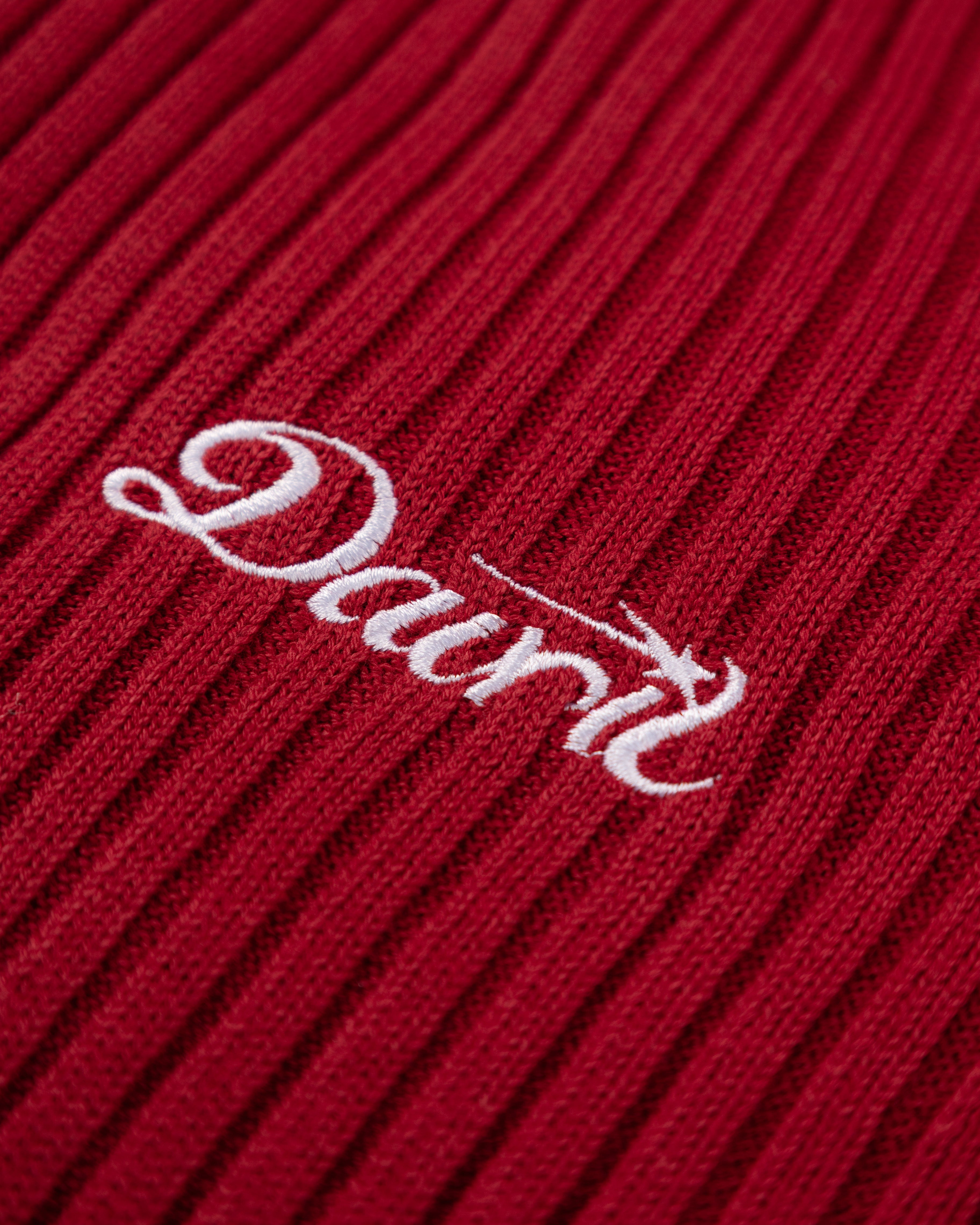 RED OPENING KNIT