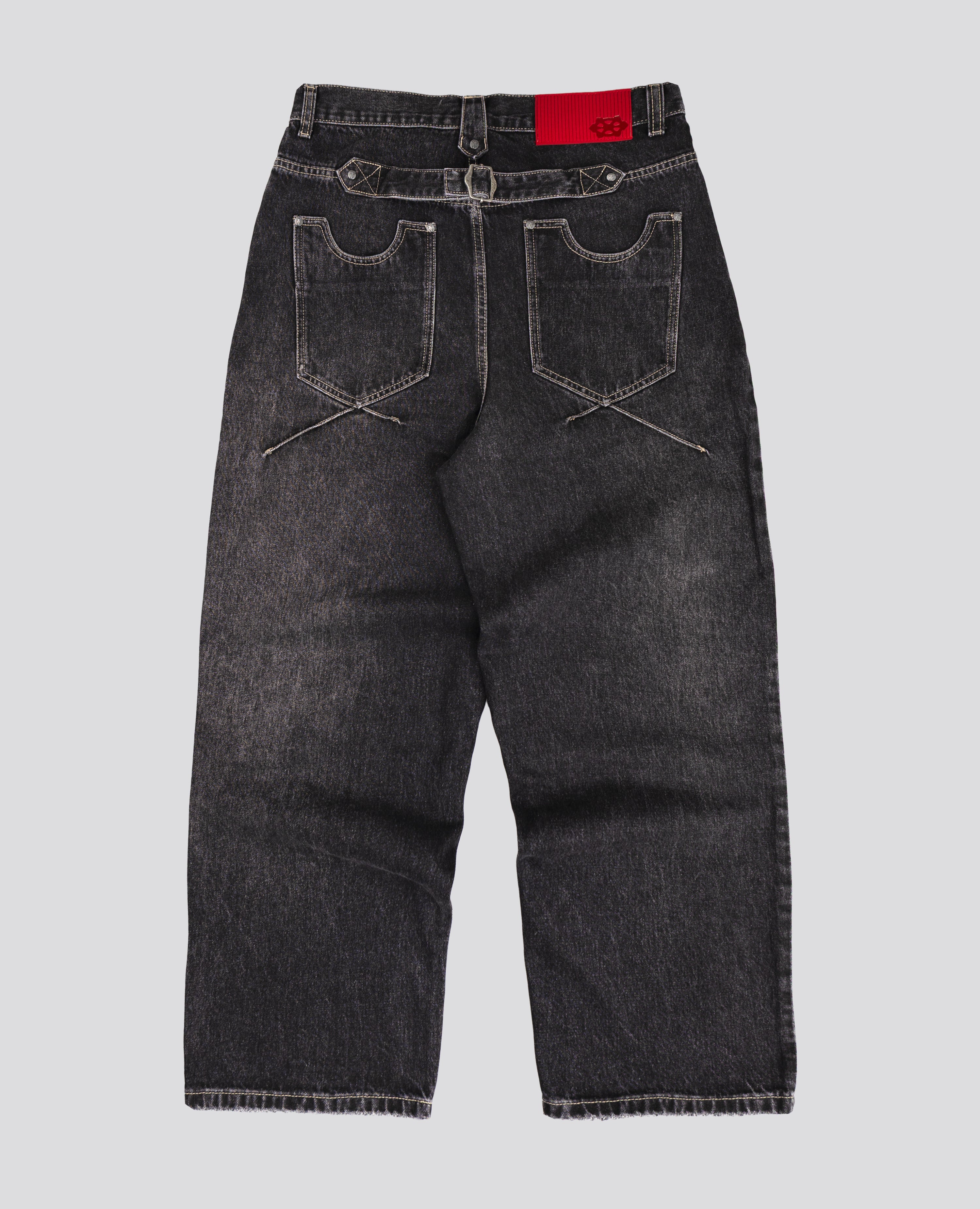 BLACK KNUCKLE LOOSE-FIT DENIM