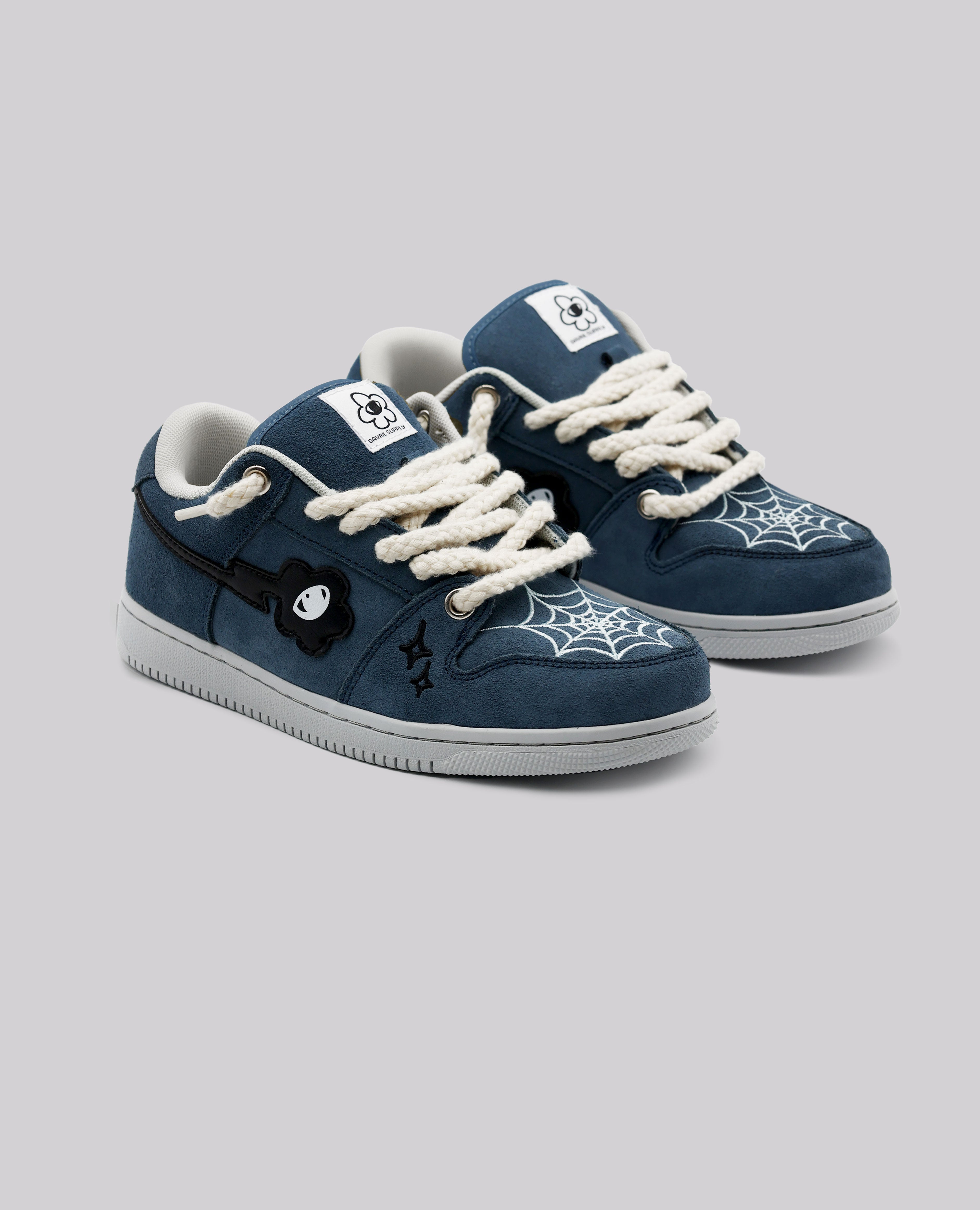 BLUE SPIDER AMARYLLIS